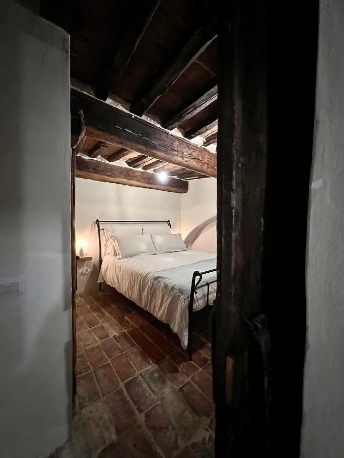 La Casa Del Teatro Apartment Campiglia d'Orcia 0*,